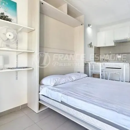 Estudio A 30 M. De La Playa/pkg Comunitario Av 12 Apartamento Rosas